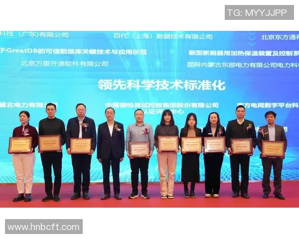 深圳羽毛球队中路突破的秘密与深度解析探讨