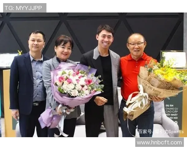 足球明星捧花背后的故事揭晓她是谁引发众人热议