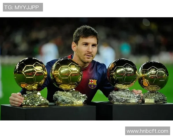 足球明星现身哪个俱乐部引发球迷热议与关注的背后故事