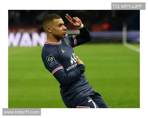 孤独的绿茵场上没女友的足球明星们的心声与追求